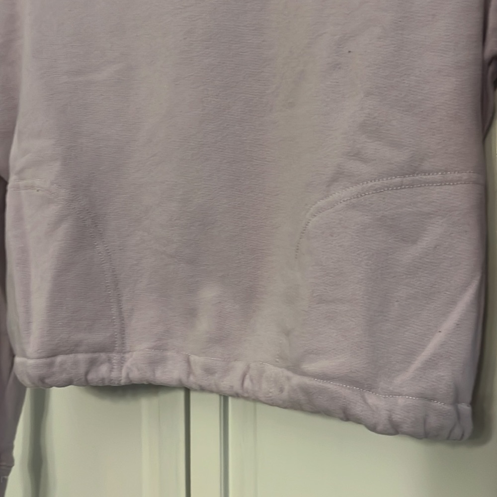 VGUC- Girls Abercrombie, and Fitch sweatshirt, size 11/12 - Picture 3 of 7